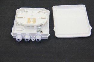 光纤分纤箱 smc光分路器箱 smc室外抱杆箱